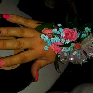 Meet your Posher, Consuelo m